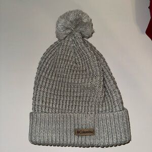 Columbia Gray Knit Pom-Pom Beanie